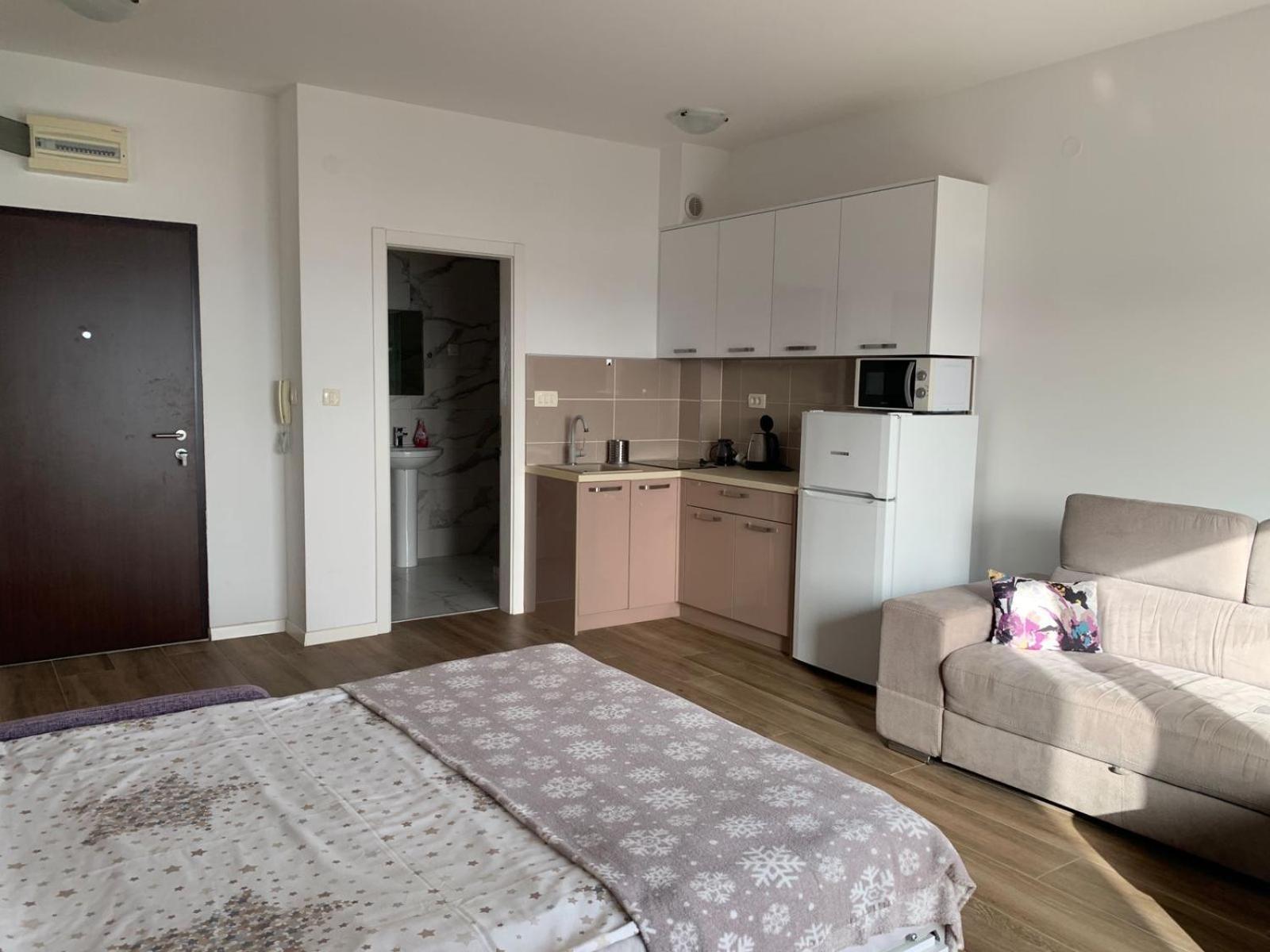 Apartments Gc 3 Rafailovići Eksteriør billede